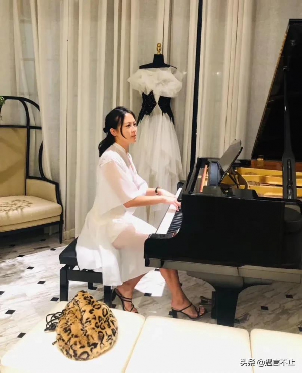 26歲哈佛博士，29歲終身教授，普通家庭能培養金刻羽這樣的人才嗎