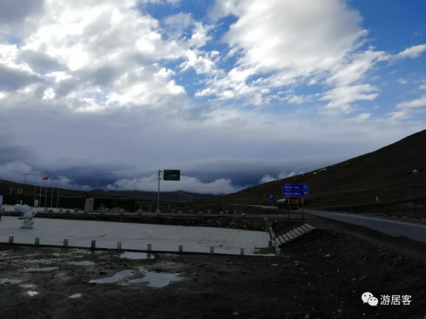 西藏自駕第27站(下)丨路過可可西里保護區 到達格爾木市 西藏自駕第27站(下)丨路過可可西里保護區 到達格爾木市