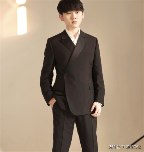 uzi復出還沒上場，就遭阿水“下戰書”：好久沒嘗試神的壓制力了