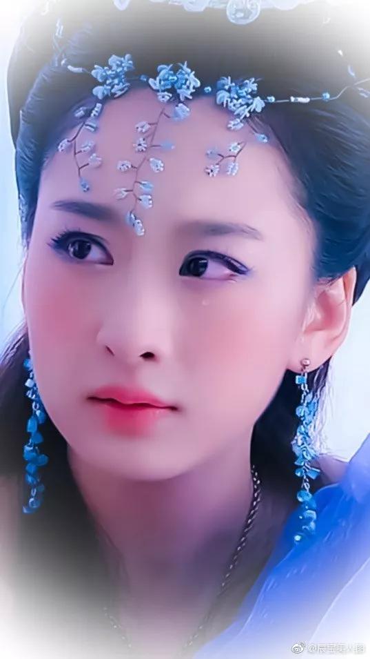 穆婷婷古裝桌布