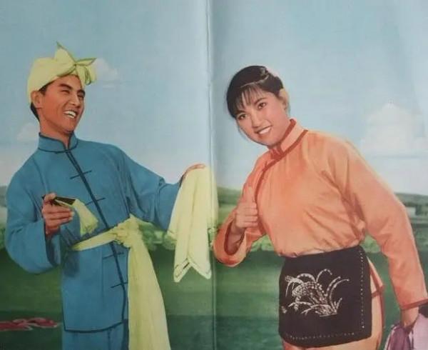 老電影(0237)《白山新歌》(二人轉)長影(1965)電影劇照欣賞 老電影(0237)《白山新歌》(二人轉)長影(1965)電影劇照欣賞