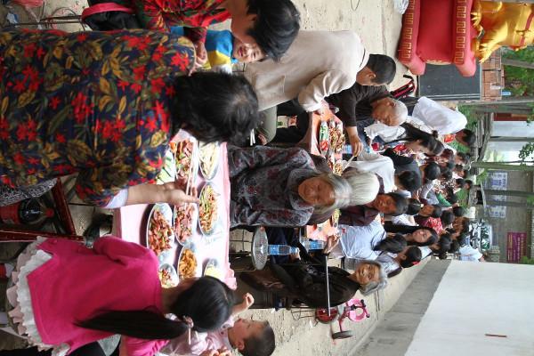 河南大席的壓軸菜,人送外號“滾蛋湯”,名字奇特,做法講究 河南大席的壓軸菜,人送外號“滾蛋湯”,名字奇特,做法講究