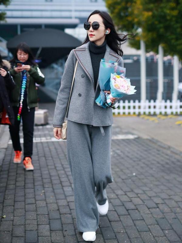 又被韓雪給征服了，連“肉色裝”都能穿出高階感，氣質真是太絕了