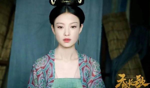 眉形多重要？畫對了楊冪純欲倪妮嫵媚，畫不對，劉亦菲變蠟筆小新