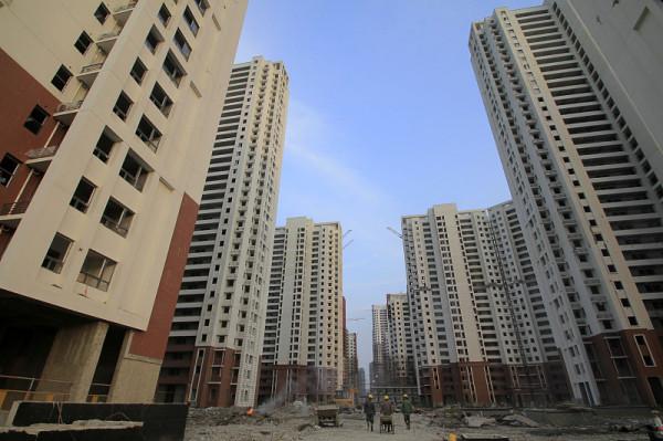 動真格：重啟“退房令”，央媒發聲敦促，“國家隊”集體退出樓市