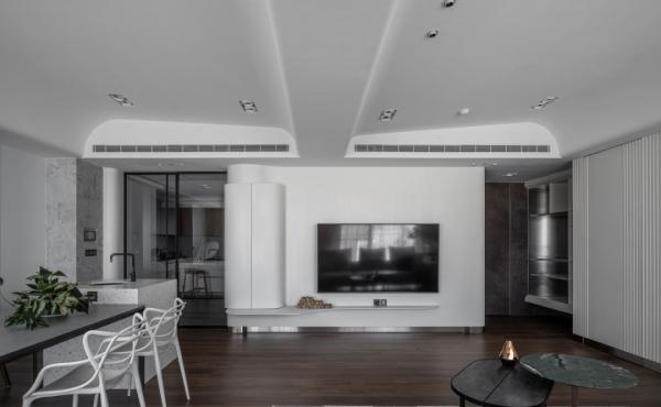 以純白敘寫歲月靜好!150平現代風與父母相鄰的雙拼宅 以純白敘寫歲月靜好!150平現代風與父母相鄰的雙拼宅