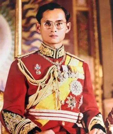 泰國：一個政治教科書難以解釋的國家，是人民訴說不盡的辛酸