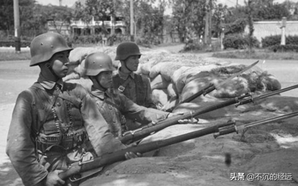 名不符實的德械師,其實沒多少德國武器,和真正的德國師差距更大 名不符實的德械師,其實沒多少德國武器,和真正的德國師差距更大