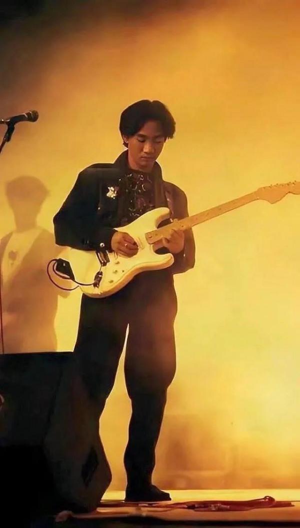 永遠的黃家駒