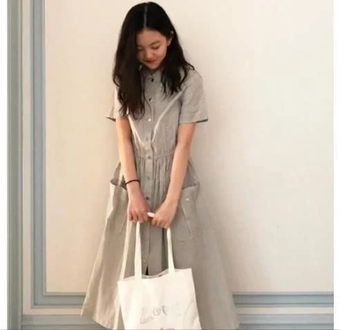 有一種整容叫王菲李亞鵬的女兒，大眼睛小嘴巴，越長越像媽媽