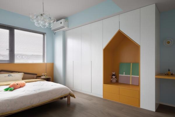 160平北歐風格裝修，藍色、白色和原木色組合，營造舒適溫馨小家