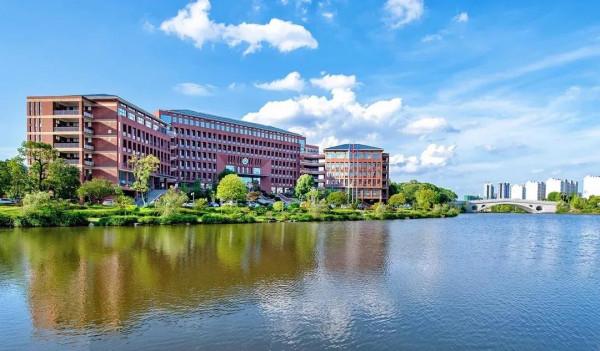 美麗的湖南科技大學