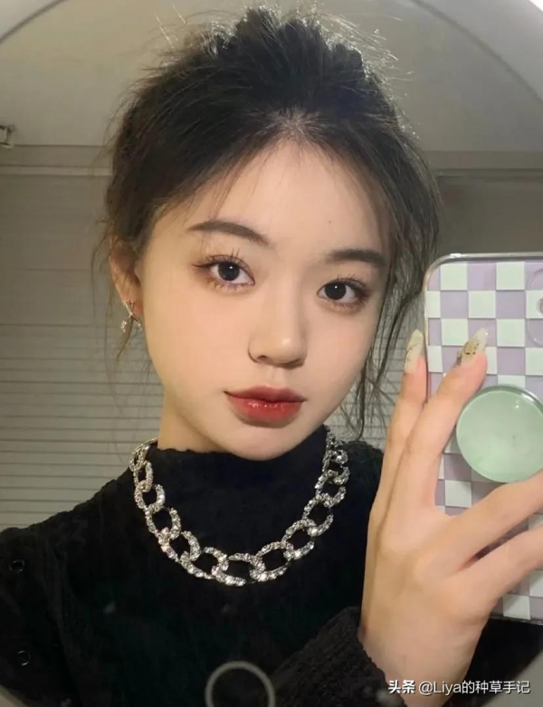 今冬穿這2件大衣，穩贏