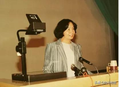 96歲的葉嘉瑩先生帶給我們的，不僅僅是詩詞和3568萬捐贈