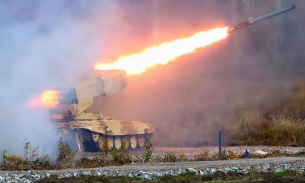 俄最新型溫壓彈部署一線，一旦開火千米內寸草不生，美烏不敢開打