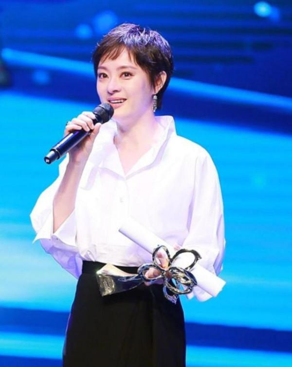 6位女星步入不惑之年,面容垮掉,膠原蛋白流失,彷彿整容失敗 6位女星步入不惑之年,面容垮掉,膠原蛋白流失,彷彿整容失敗