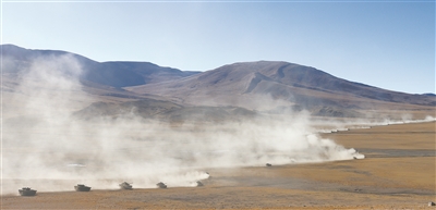 炮火紛飛礪精兵:西藏軍區某合成旅實戰化演練掠影 炮火紛飛礪精兵:西藏軍區某合成旅實戰化演練掠影