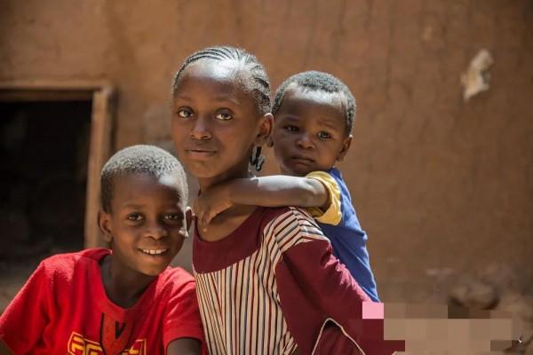 非洲窮國之“馬拉維”的現狀，帶你看看真實的馬拉維