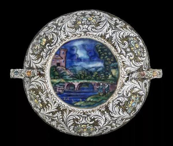 重磅文物大展限時供應、巴塞爾藝術展遇到駭客、北京藝術場館閉館