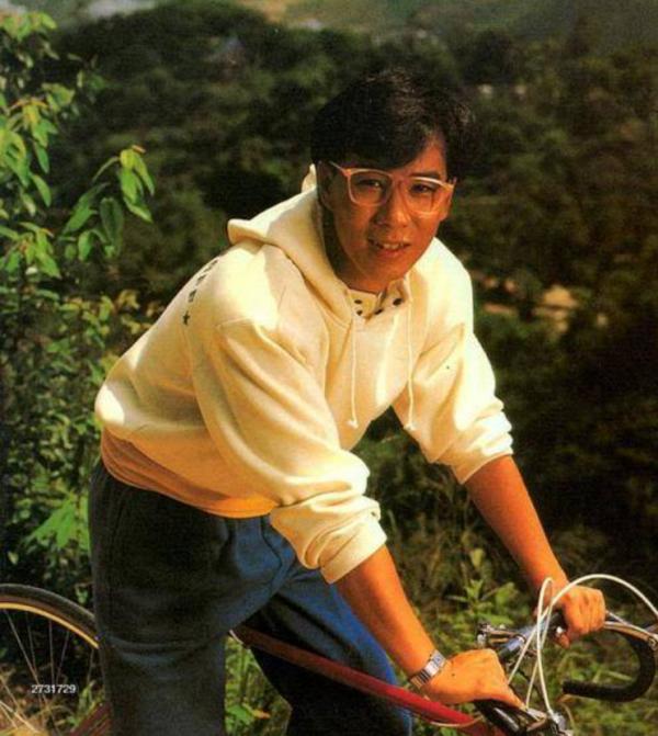 蔡國權：與張國榮齊名，卻在49歲車禍癱瘓，被妻子扔在養老院18年