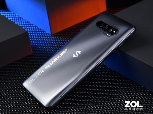 實體升降肩鍵+144Hz三星屏 黑鯊4S高畫質圖賞