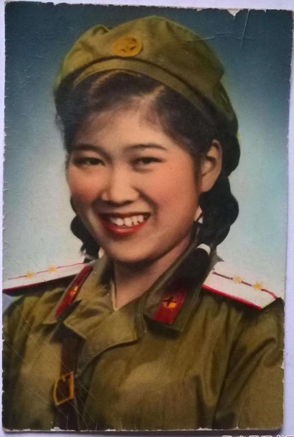 建國初期的共和國軍人：一組上色老照片，重溫那段激情燃燒的歲月