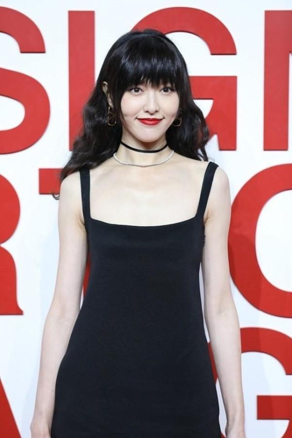 唐嫣好適合復古造型，風格不再像“傻白甜”，反而霸氣似御姐