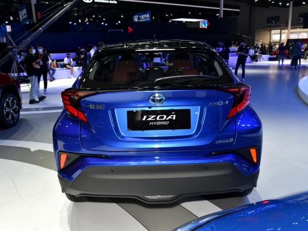 新的動力系統，油耗降至4.5L，日系SUV質量好，實拍豐田奕澤IZOA