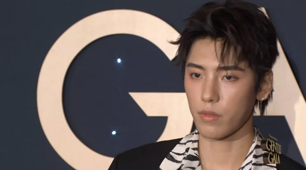 2022開年紅毯:張雨綺變臉認不出,吳謹言好怪,郭采潔收了神通吧 2022開年紅毯:張雨綺變臉認不出,吳謹言好怪,郭采潔收了神通吧