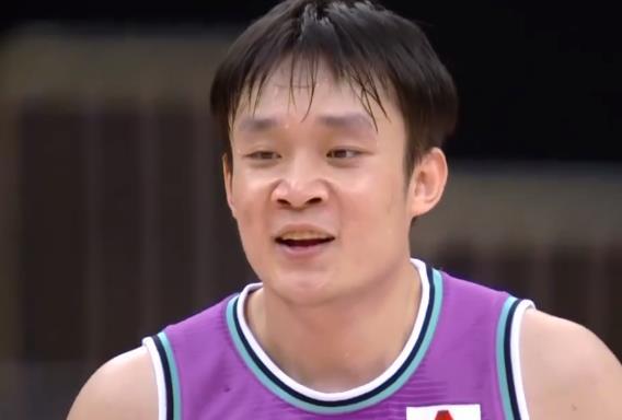 山東隊擊敗新疆隊！高詩巖被驅逐，於德豪被罰下，陶漢林MVP