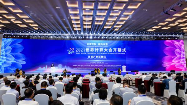 深度重點資訊解讀，方向和風險同步出現