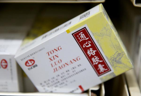 通心絡和腦心通，二者益氣活血、化瘀通絡止痛，改善冠心病和腦梗