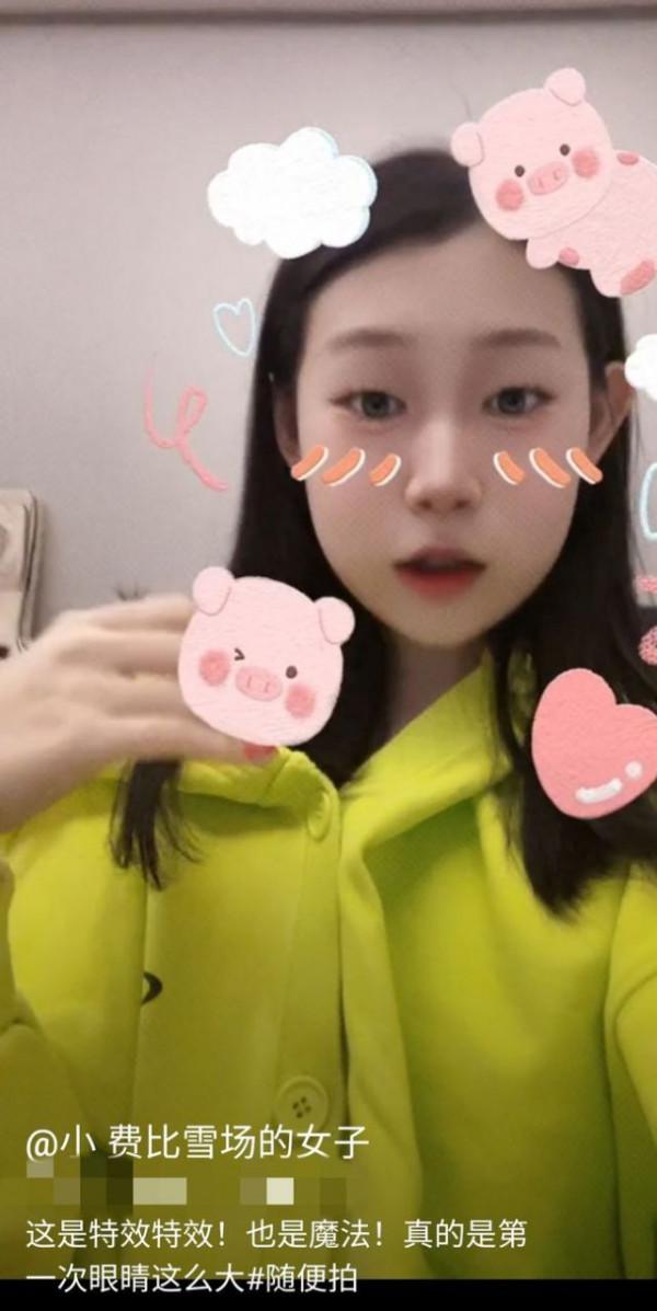 小瀋陽15歲女兒顏值大轉變!穿衛衣有女明星範,塗指甲油太顯成熟 小瀋陽15歲女兒顏值大轉變!穿衛衣有女明星範,塗指甲油太顯成熟