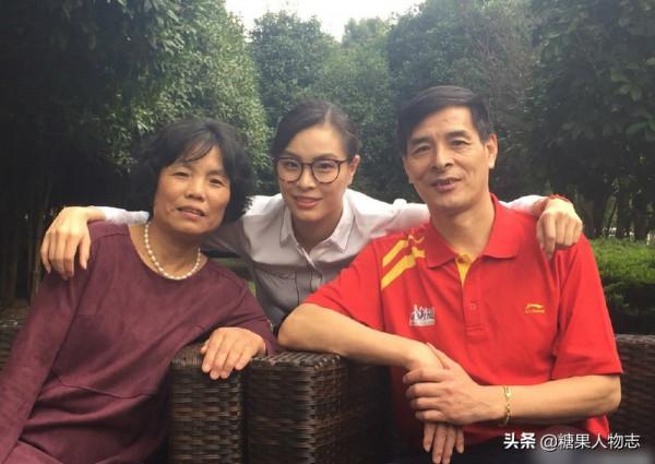 5奪奧運冠軍拒絕嫁豪門，退役後嫁給相戀8年的男友，吳敏霞怎樣了