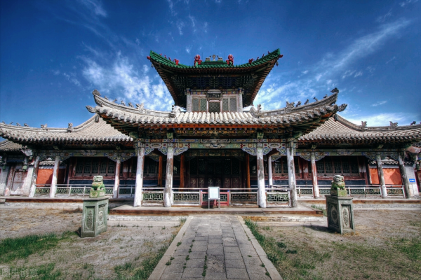 沙漠裡有座白城子，訴說著一個匈奴王國怎樣的故事？