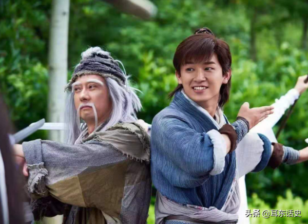 張無忌內力深不可測，是否超越了郭靖？他們二人睡著後便有答案