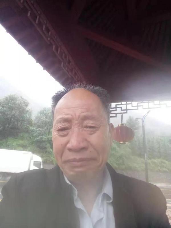 最是長憶君子交 (楊水河) 最是長憶君子交 (楊水河)