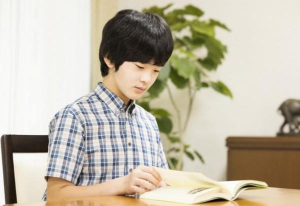 15歲日本皇室獨苗：出生改變父母命運，脾氣大被寵壞，遠不如愛子