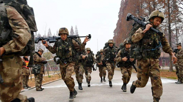 中美陸軍連排戰力對比，中國越來越美軍化，誰能成第一陸軍強國？