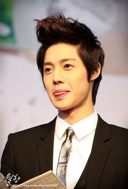 雖然男一火遍了亞洲，但只有我先被男二吸引了嗎？