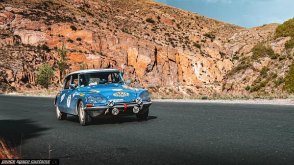 從北京到巴黎,老爺車伴隨他們行萬里路(上) 從北京到巴黎,老爺車伴隨他們行萬里路(上)