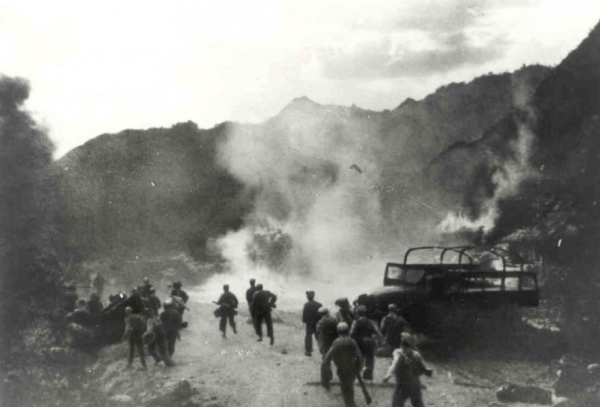 1951年，毛主席親自下令奪回鄧仕均遺體，70年後烈士遺骨仍在韓國