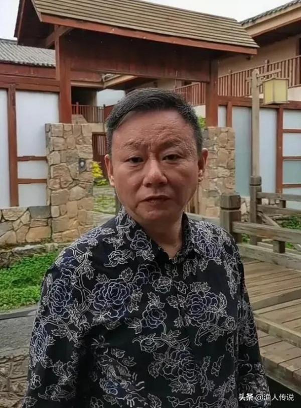 喜劇演員邵峰:小個頭大丈夫,自己扛下所有累,讓患病妻子不流淚 喜劇演員邵峰:小個頭大丈夫,自己扛下所有累,讓患病妻子不流淚