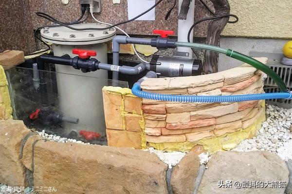 鬼才改造 把閒置的地板下收納櫃改成這樣的話 老婆確實會憤怒 鬼才改造 把閒置的地板下收納櫃改成這樣的話 老婆確實會憤怒