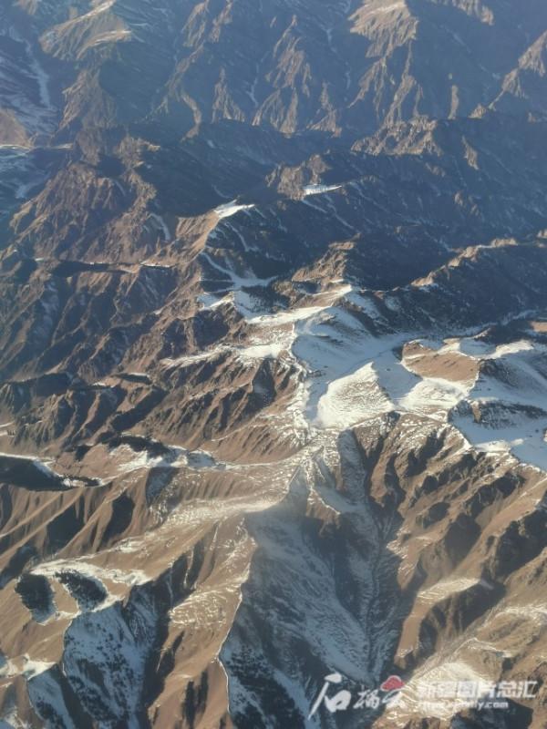 在新疆乘飛機千萬別睡著,怕你錯過一張張屏保 在新疆乘飛機千萬別睡著,怕你錯過一張張屏保