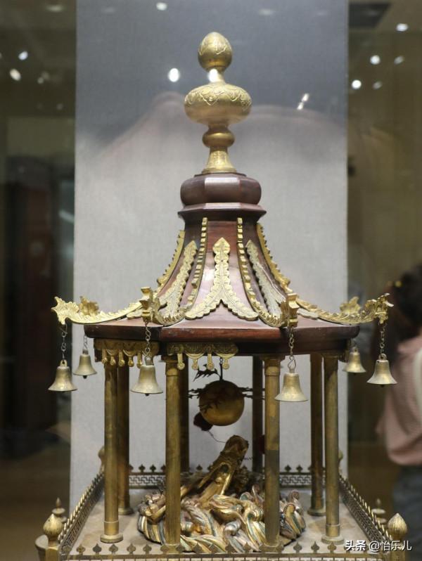 是玩具也是鐘錶,原本一對兒對兒的,如今分隔南博故宮兩地 是玩具也是鐘錶,原本一對兒對兒的,如今分隔南博故宮兩地