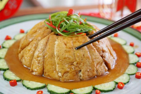 這菜，年夜飯別忘了準備，3樣食材蒸一蒸，上桌就是一道大菜