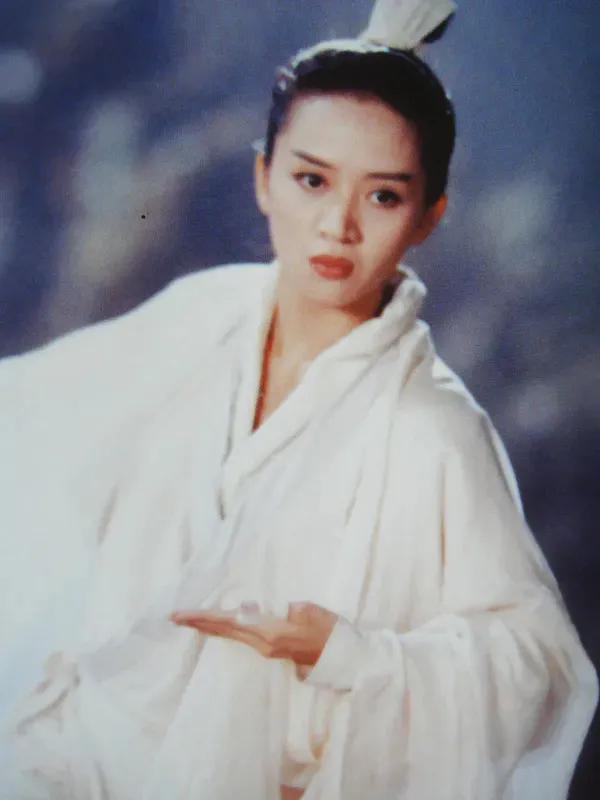 單看一般般，演起戲卻總能豔壓，這6位女星，妥妥的演技帶飛顏值