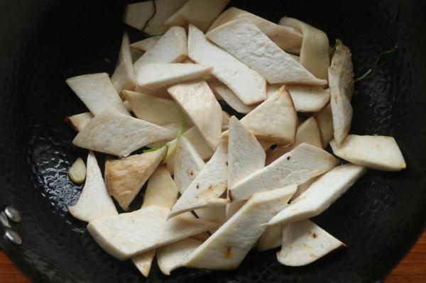 天氣冷,要多吃的一道家常菜,好吃下飯更營養,每週必吃一次 天氣冷,要多吃的一道家常菜,好吃下飯更營養,每週必吃一次