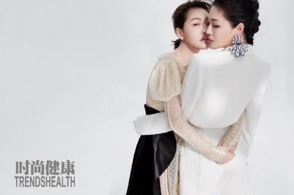 盤點那些雙女主雜誌封面,歐陽娜娜張子楓殺瘋了,姐姐們的更絕 盤點那些雙女主雜誌封面,歐陽娜娜張子楓殺瘋了,姐姐們的更絕